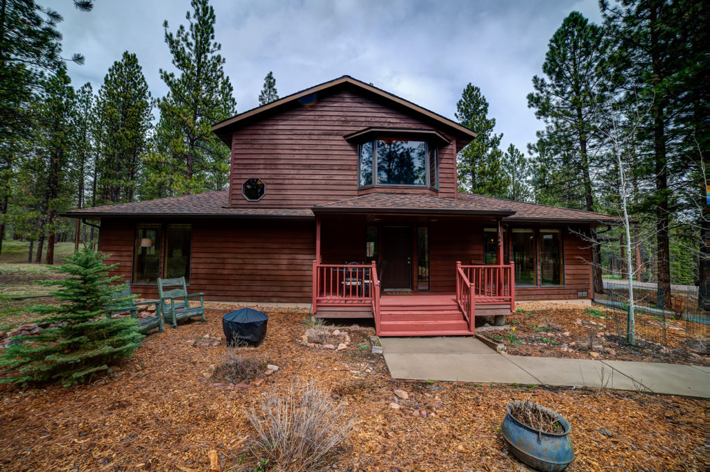 29100 Camp Run Road, Bonner MT Cole Bergquist/Rebecca Donnelly Team